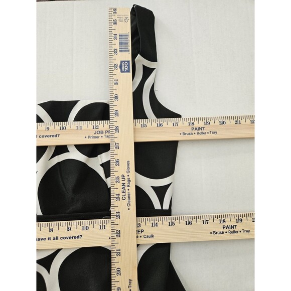 London Times Sheath Dress Size 8 Black & White Geometric circles Faux Belt - Picture 6 of 8